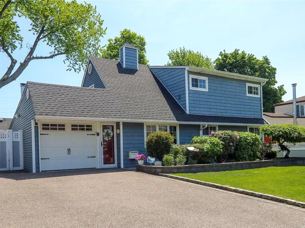 (undisclosed Address), Westbury, NY 11590