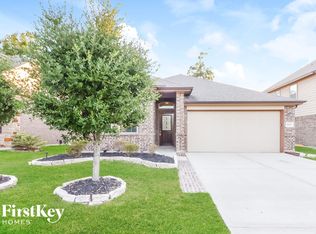 6603 Hunters Creek Ln, Baytown, TX 77521