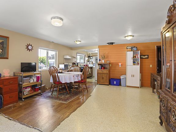 4th image of 18521 E Cowley Ave