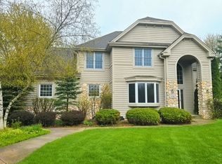 2340 Robbie Ct, Brookfield, WI 53005
