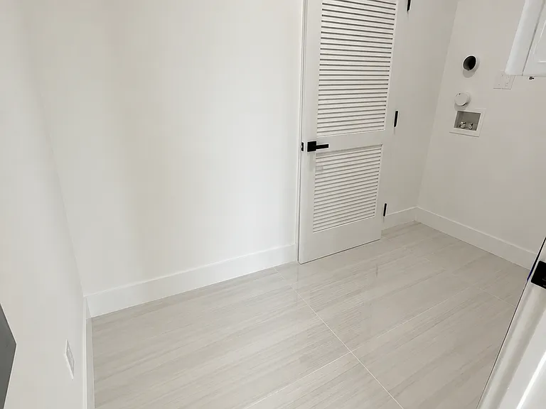 558 Rahway Ave #1 — Photo 12