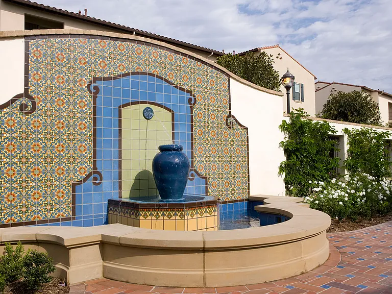 Esperanza Apartment Homes — Photo 13
