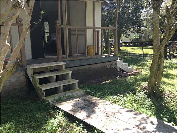 5th image of 1345 N County Road 13