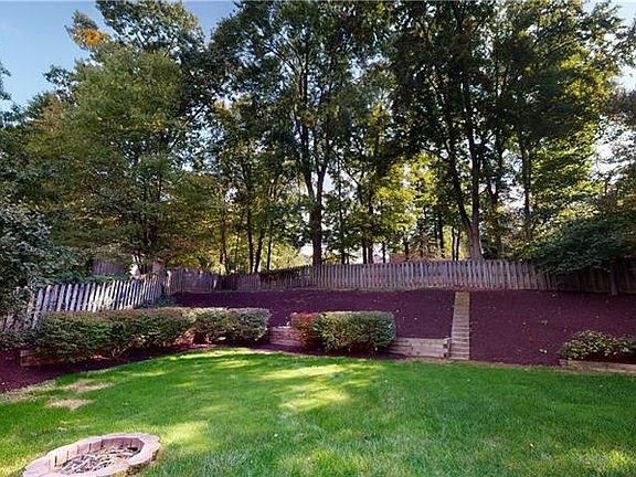 2nd image of 325 Heather Hill Dr