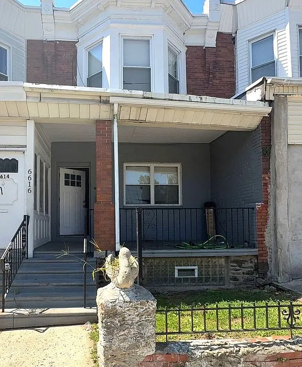 6616 Chew Ave