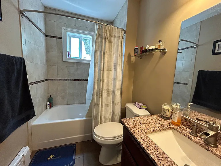 10 Abbott St #1 — Photo 14