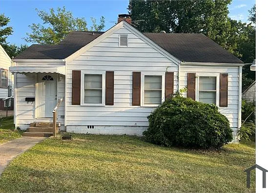 3 bed, 1232 sqft, $1,200 — Photo 1