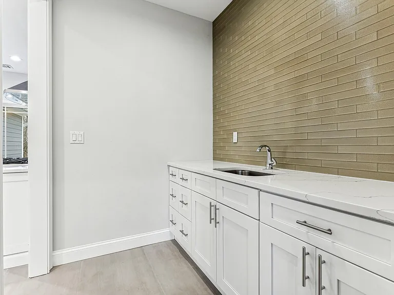 25 Jones Ct — Photo 14