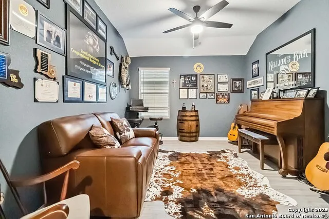 14702 Somerset Ml — Photo 6