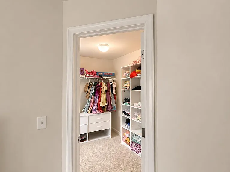 28 Cherry Ln #28 — Photo 11