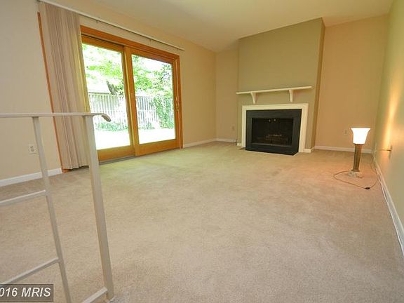 3rd image of 6820 Murray Ln