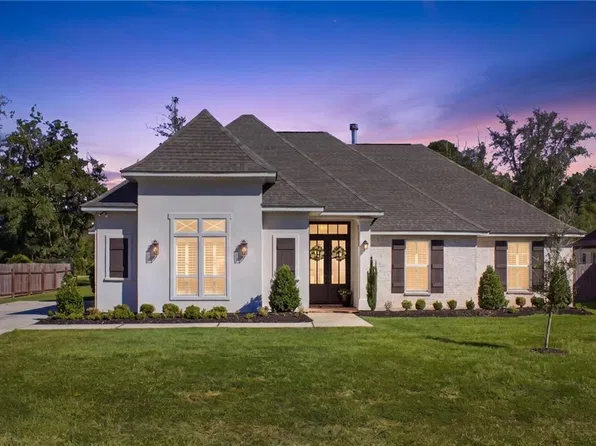 761 English Oak Dr, Madisonville, LA 70447