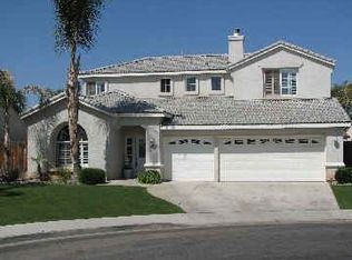8508 Harbor Club Dr, Bakersfield, CA 93312