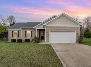 1208 Beechwood Pl, Amelia, OH 45102