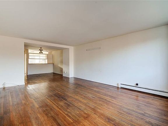 5th image of 73 Carlton Ave APT D56