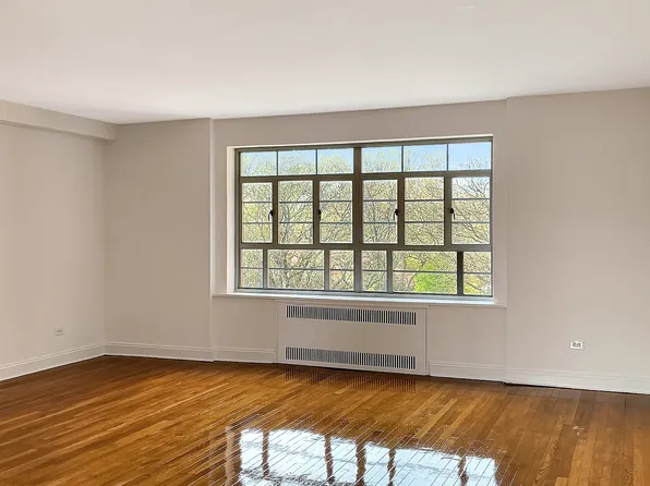 150 Greenway Ter APT 46E, Forest Hills, NY 11375