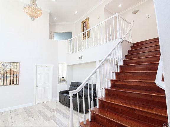 3rd image of 7543 Bellingham Ave