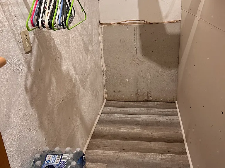Fairway Rd — Photo 17