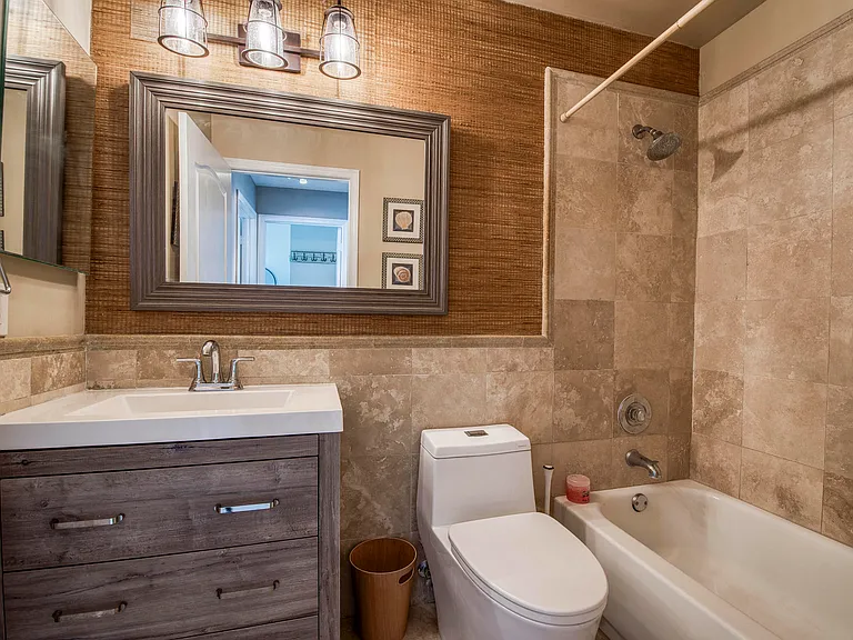 149 Cypress Cv — Photo 22