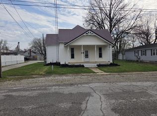 107 E Race St, Odon, IN