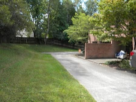 2nd image of 8827 Gatwick Dr #Ab