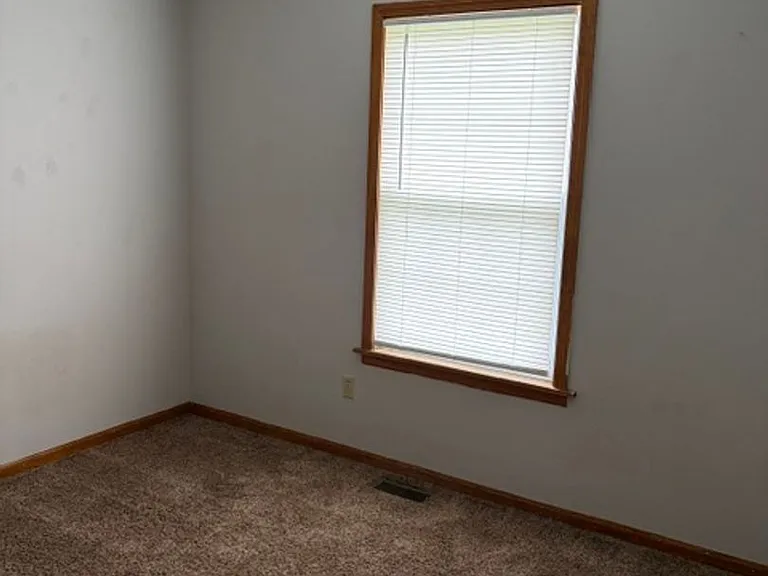 1201-1203 Bluestem Dr — Photo 7