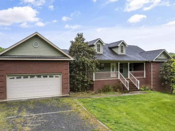 2132 Creswell Rd, Seymour, TN 37865