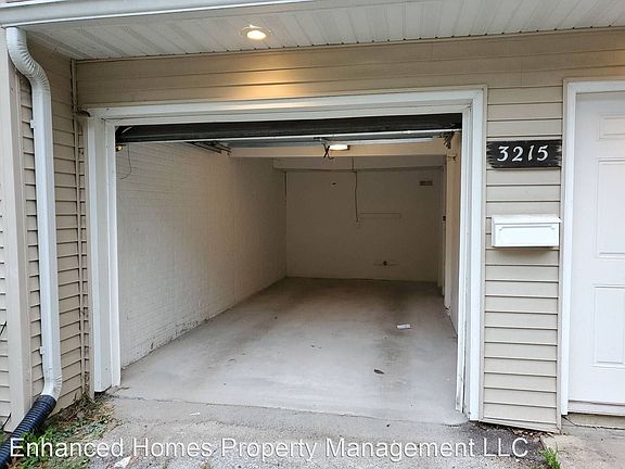 2nd image of 3209 Schuetzen Ln #3215