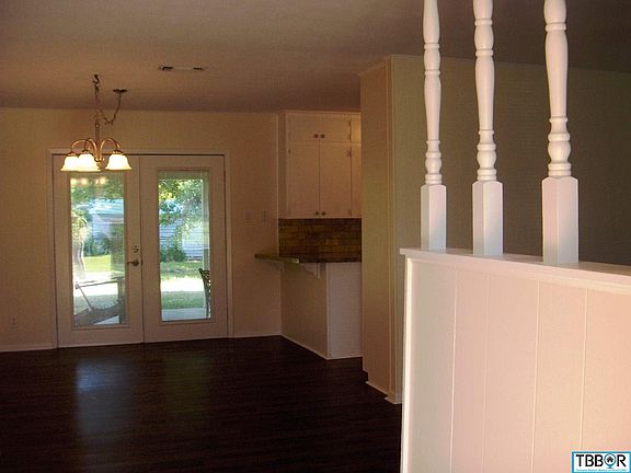 2nd image of 506 S College Ave