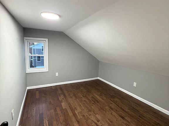 4th image of 56 Parkhurst St #C