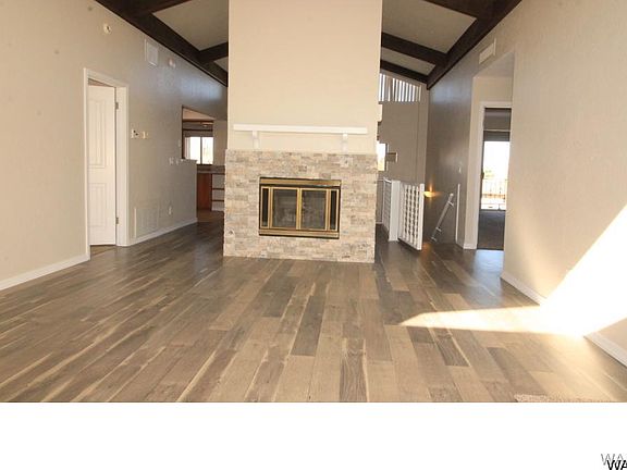 5th image of 2235 Darren Dr