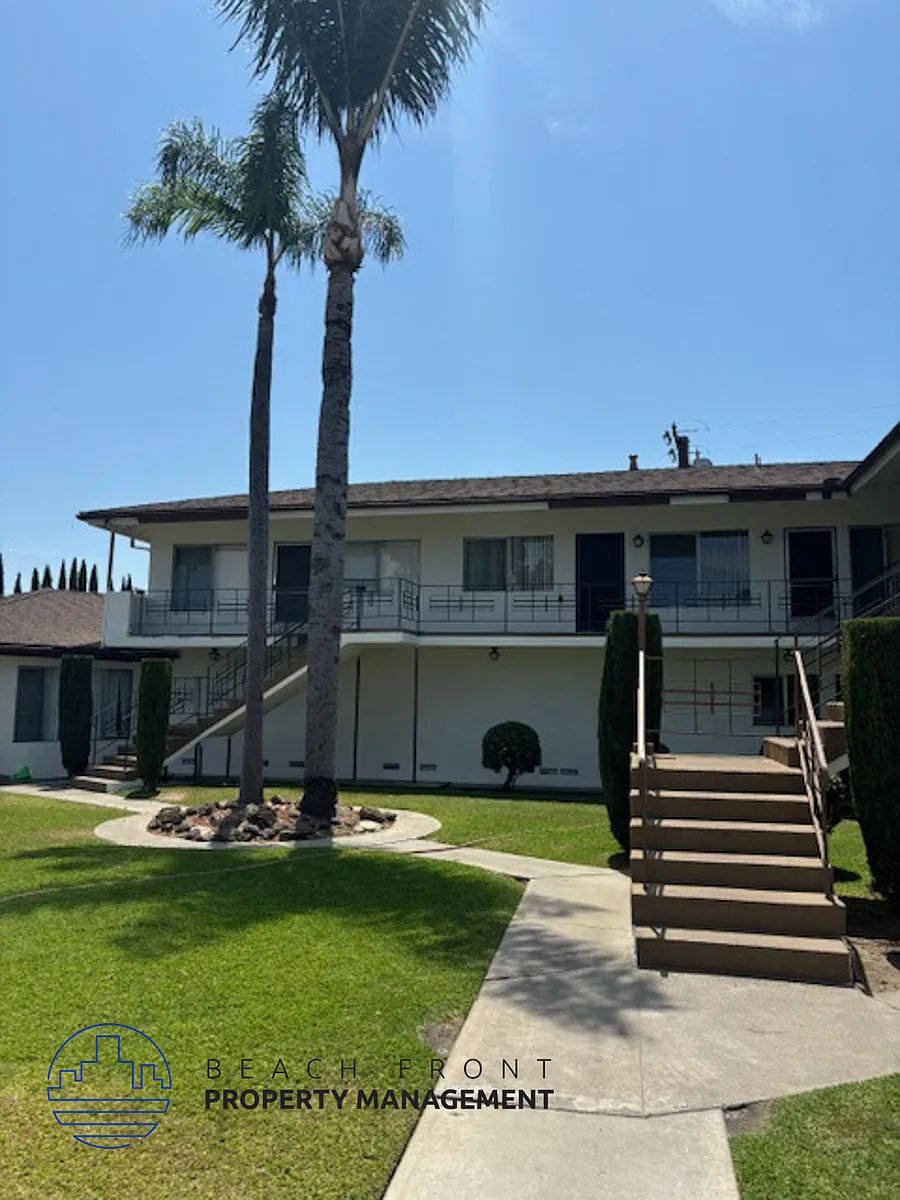 Building Photo - 9382 Cellini Ave