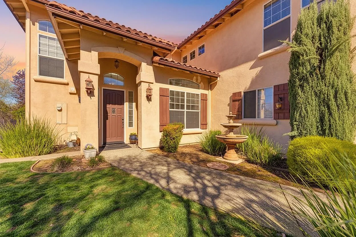 3238 Woedee Dr photo 1