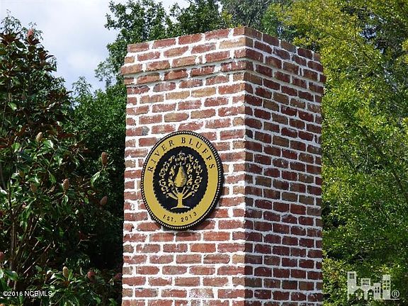 2nd image of 305 Black River Drive
