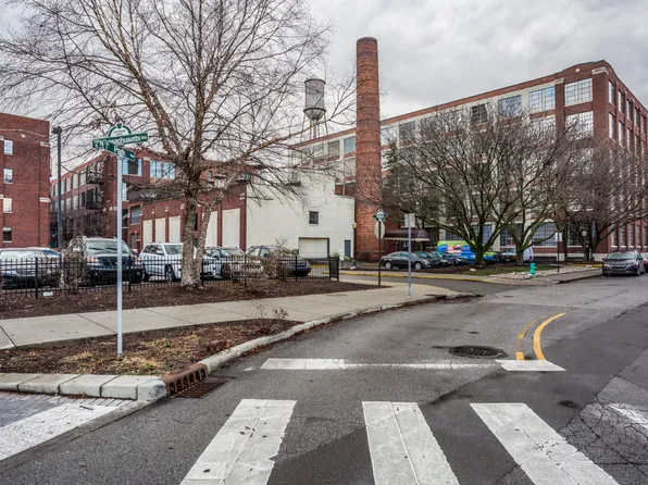 611 N Park Ave APT 102, Indianapolis, IN 46204