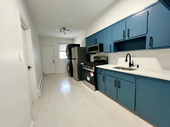 84 Clendenny Ave, Jersey City, NJ 07304