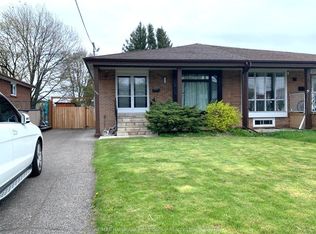 731 Yeremi St, Pickering, ON L1W 2W8