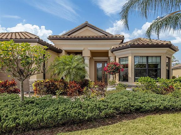 5th image of 20925 Loggia Ct