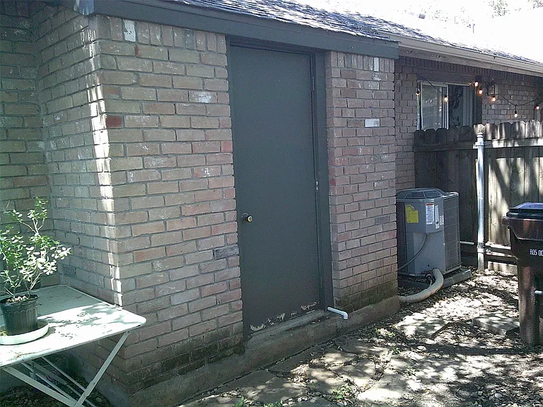 1015 E Yager Ln #186 — Photo 31