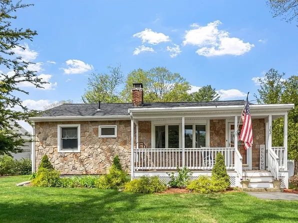 102 Pond St, Billerica, MA 01821
