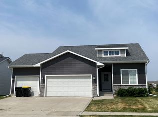 1810 SE Waddell Way, Waukee, IA 50263