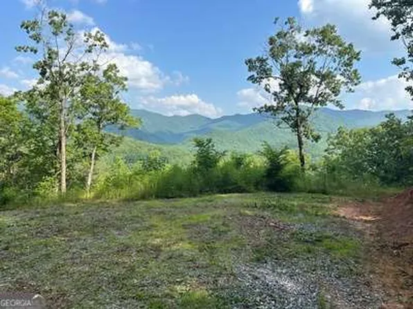 7 Eagle Fork Smt, Hayesville, NC 28904
