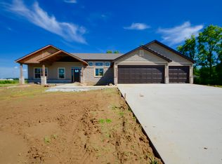 1101 Lucca Ct, Caseyville, IL 62232