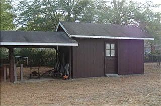 2nd image of 2528 Stadium Rd