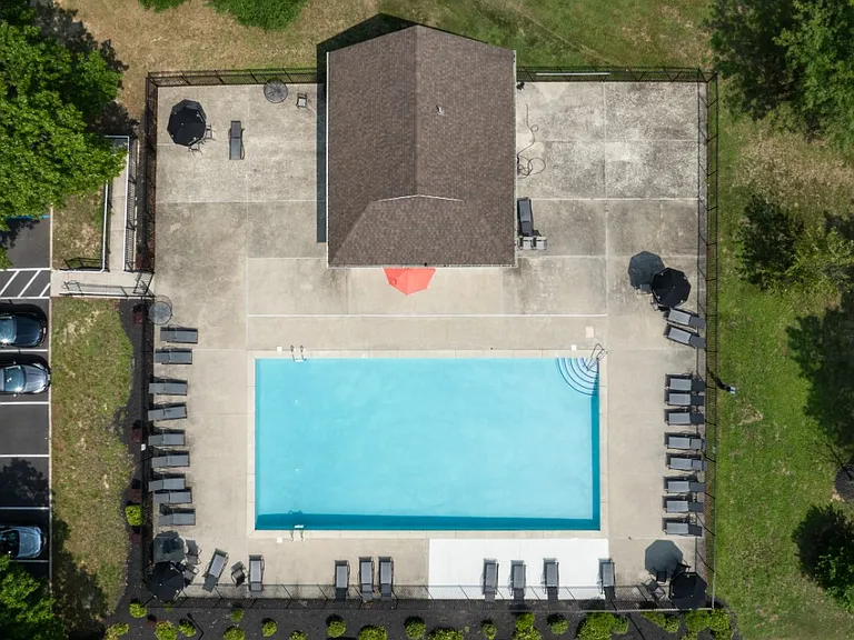 Echelon Glen — Photo 14