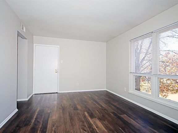 4th image of 10380 Parkman Dr