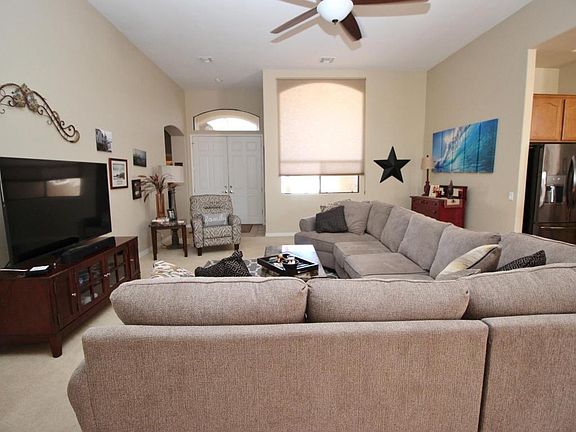 4th image of 3819 Surrey Hills Ln