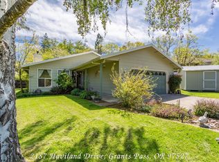 2187 Haviland Dr, Grants Pass, OR