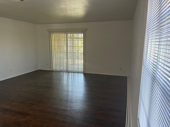 5th image of 149 W 6th St APT 20