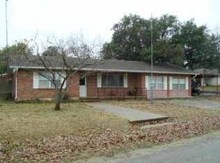 349 Carlson Cir, Buchanan Dam, TX 78609